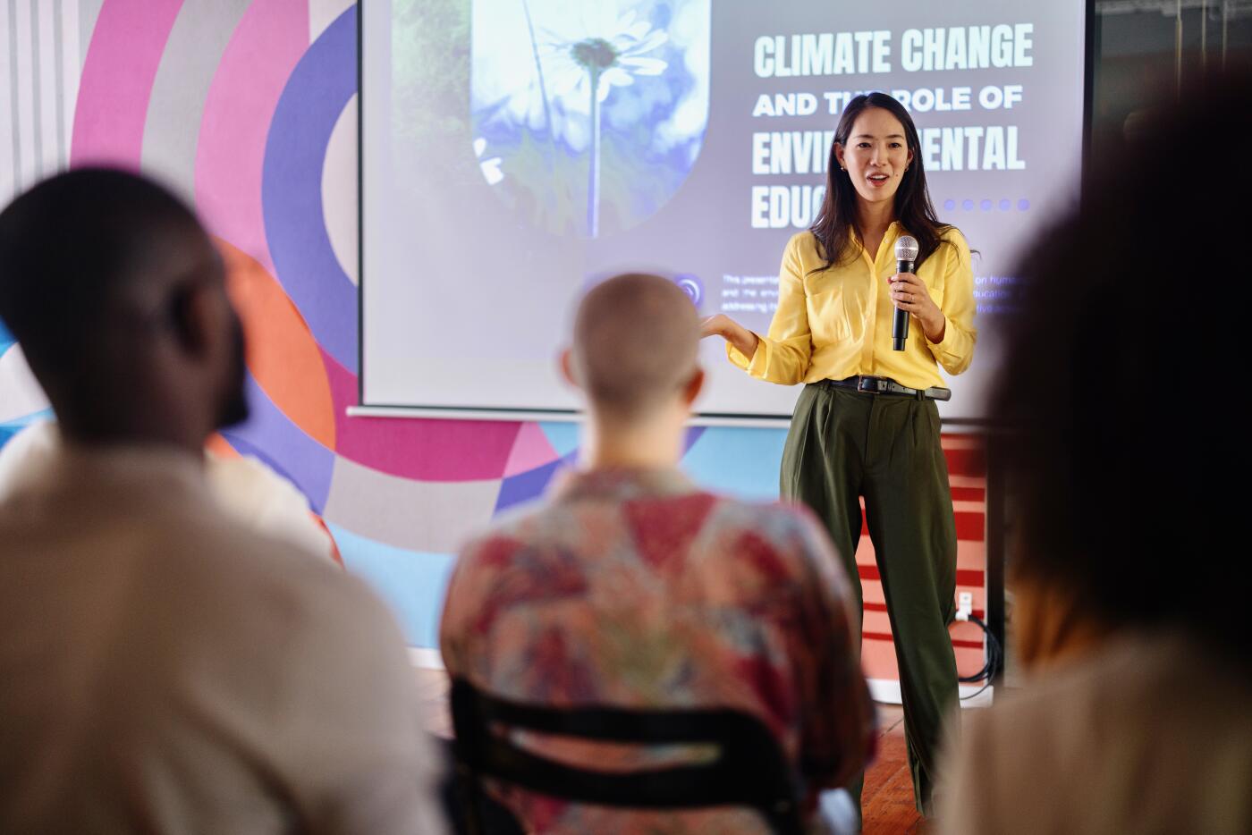 Panel seminar about climate change in the modern office