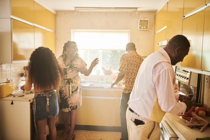 Family at home in the kitchen.