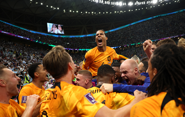 1448013344, Patrick Smith